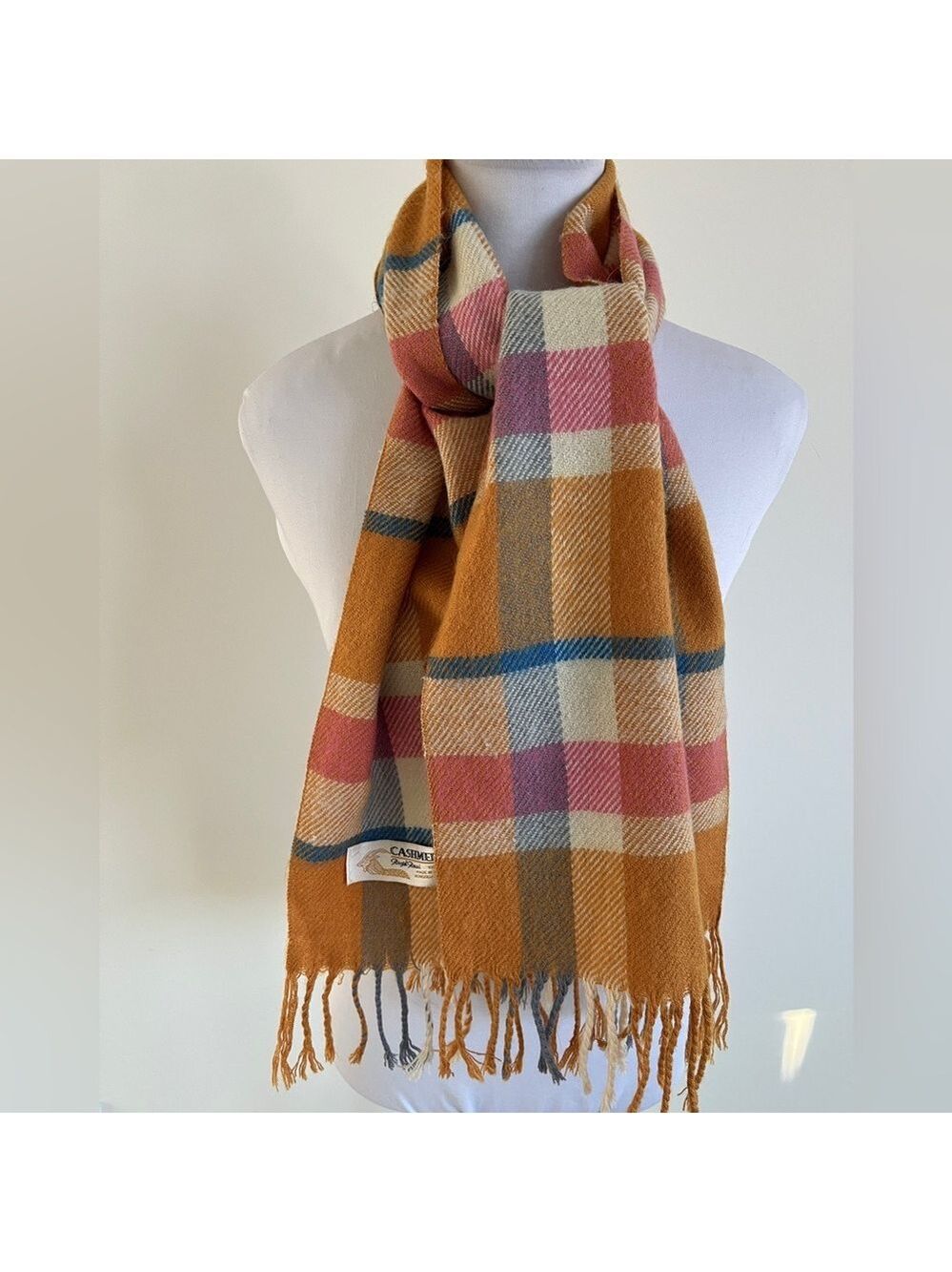 ROYAL ROSSI Cashmere Plaid Oblong Winter Scarf Fringe Soft Cozy Quiet Luxury